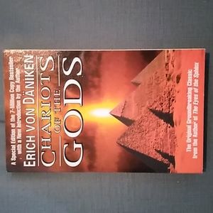 Chariots of the Gods by Erich von Daniken